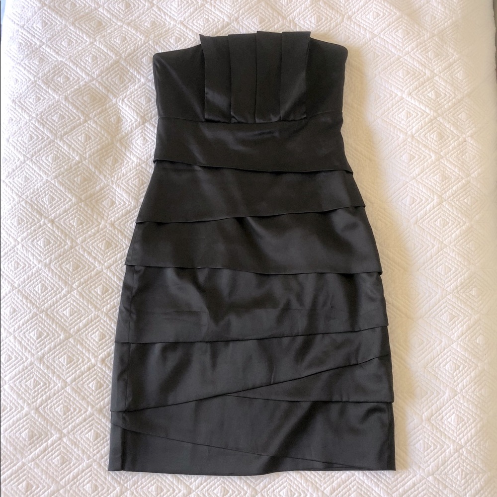 WHBM strapless dress - size 0